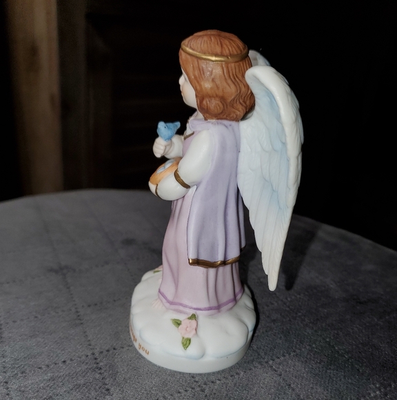 A Guardian Angel To Encourage You - Picture 4 of 8